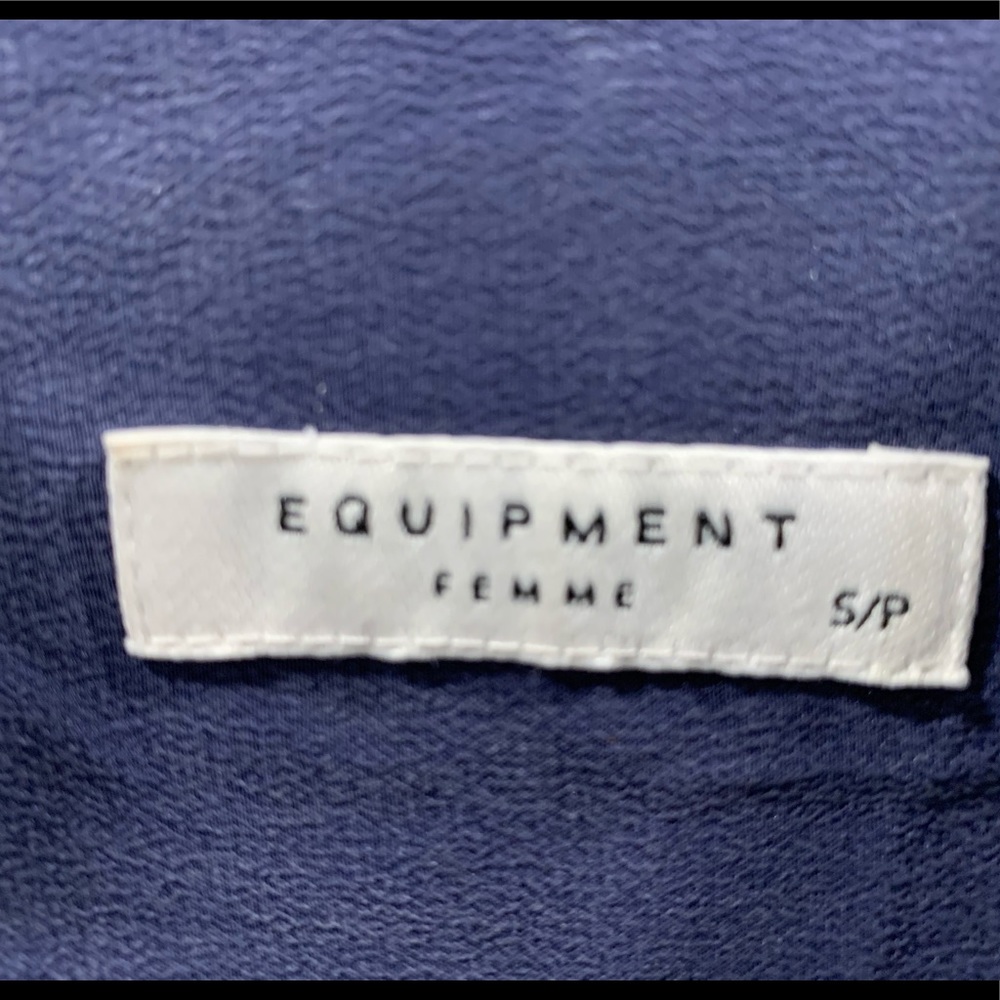 EUC EQUIPMENT Knox Long Sleeve Button Up Dress Navy Blue w Pockets 100% silk - Picture 4 of 9